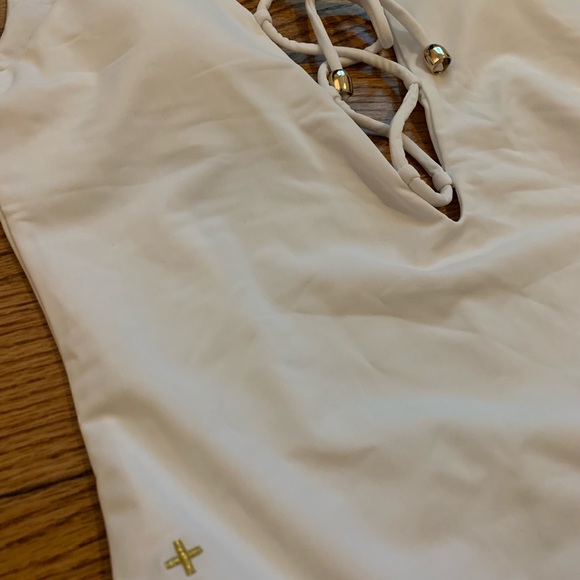 ALT SWIM White One Piece Swimsuit - Picture 5 of 8